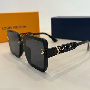 Louis Vuitton Women's Black Square Sunglasses